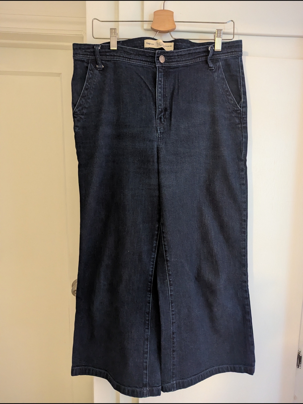 GAP Dark Wash Wide-Leg Cropped Trouser Jeans